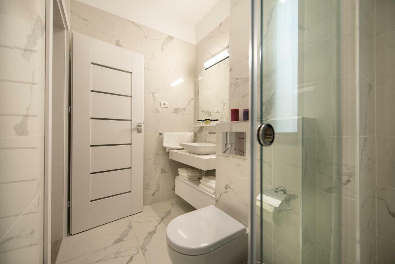 Luxury Apartment By The Sea Mamaia Exterior foto