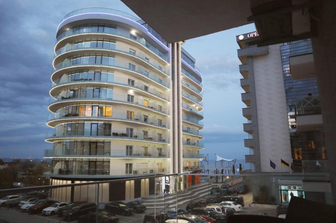 Luxury Apartment By The Sea Mamaia Exterior foto
